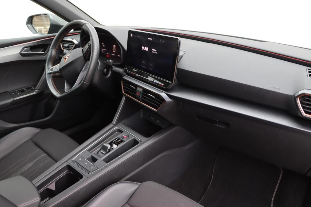 Cupra Leon Sportstourer 1.4 e-hybrid business 204pk dsg6 | soh 95,1% |