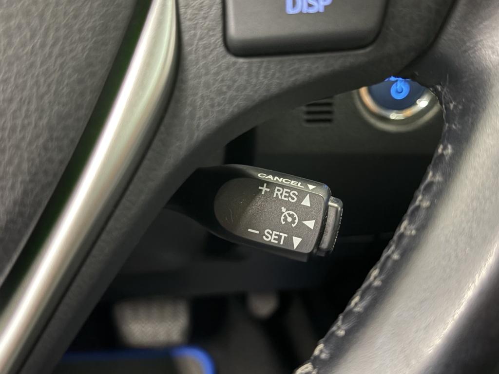 Toyota Auris touring sports 1.8 hybrid lease+