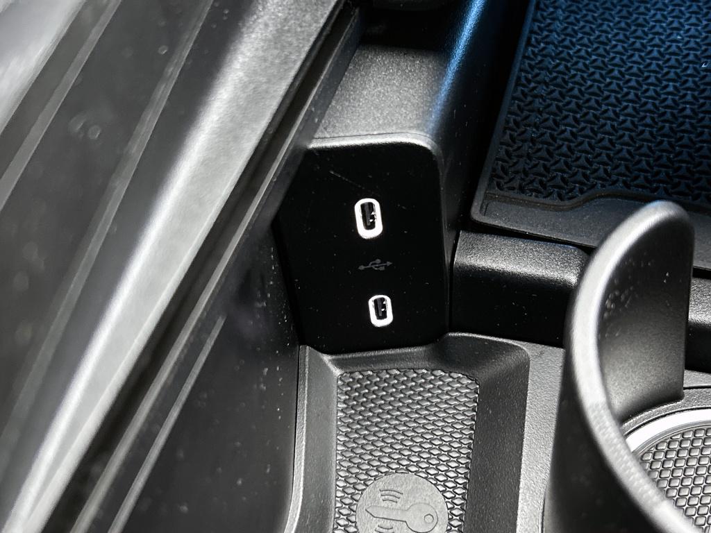 Mercedes-Benz E-Klasse estate 300 e amg plug-in hybride amg line | night pa