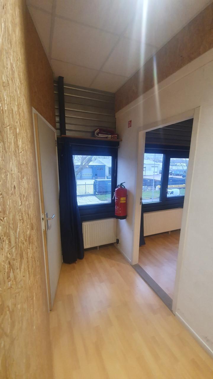 TE HUUR! Nette hoekunit 126m2 per 1 oktober. Middelburg!