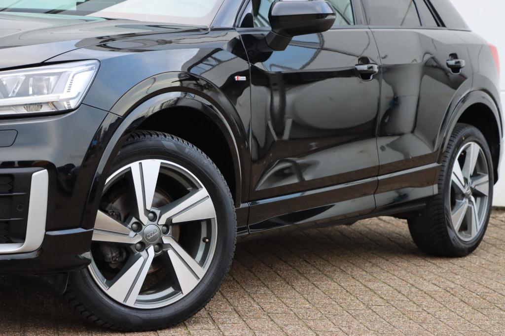 Audi Q2 35 tfsi s edition 150pk s-tronic | panoramadak