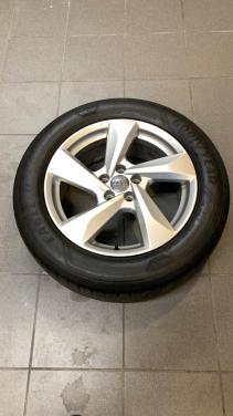 Licht metalen velgen 18 inch Audi