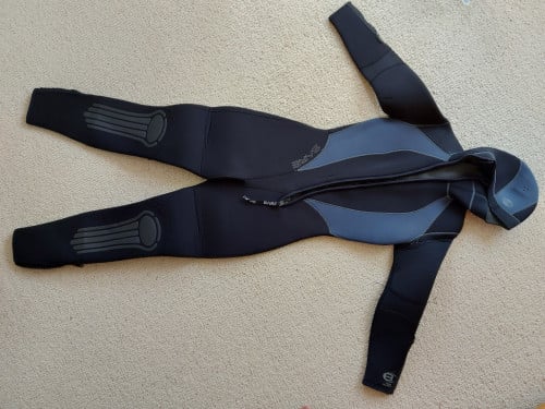 Te koop: duikpak.