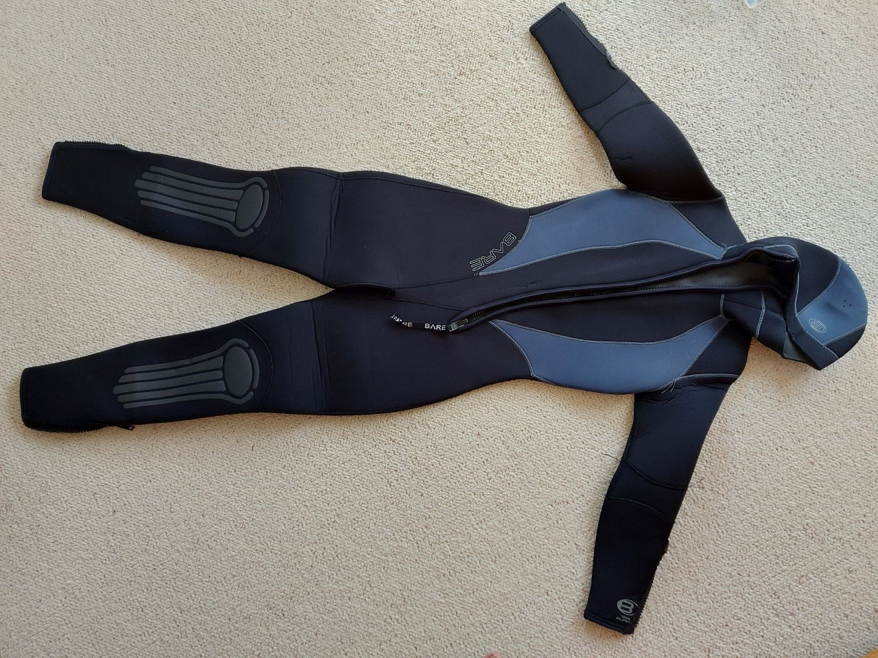 Te koop: duikpak.