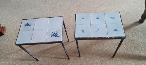 Antieke tegeltafeltjes