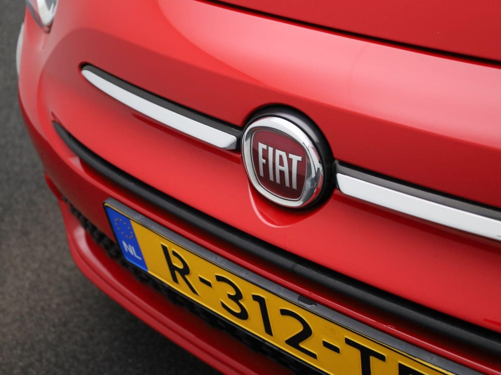 Fiat 500 C 1.0 hybrid club | cabrio | parkeer sensoren | dab | airco | crui