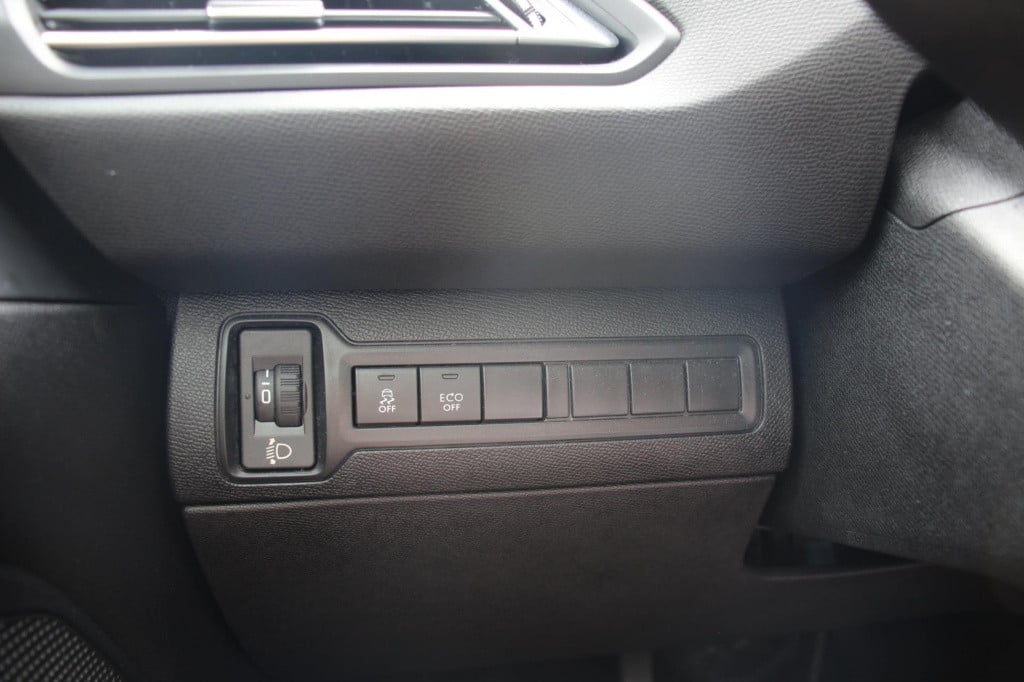 Peugeot 308 1.2 puretech active - cruise - navi - pdc - dis.riem 2024 v.v.!