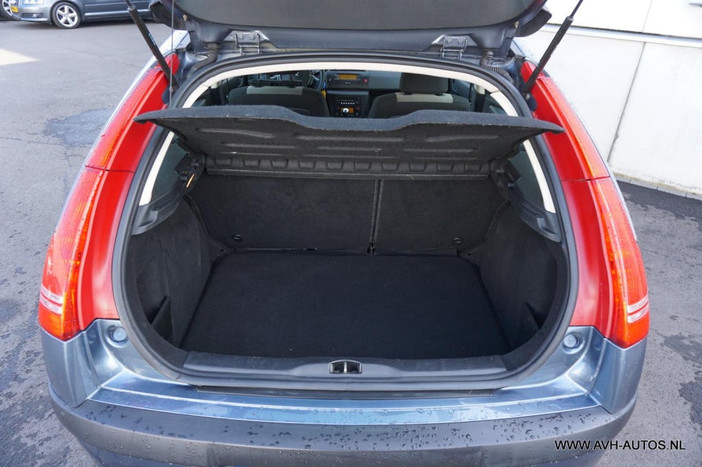 Citroen C4 1.6-16v ligne business