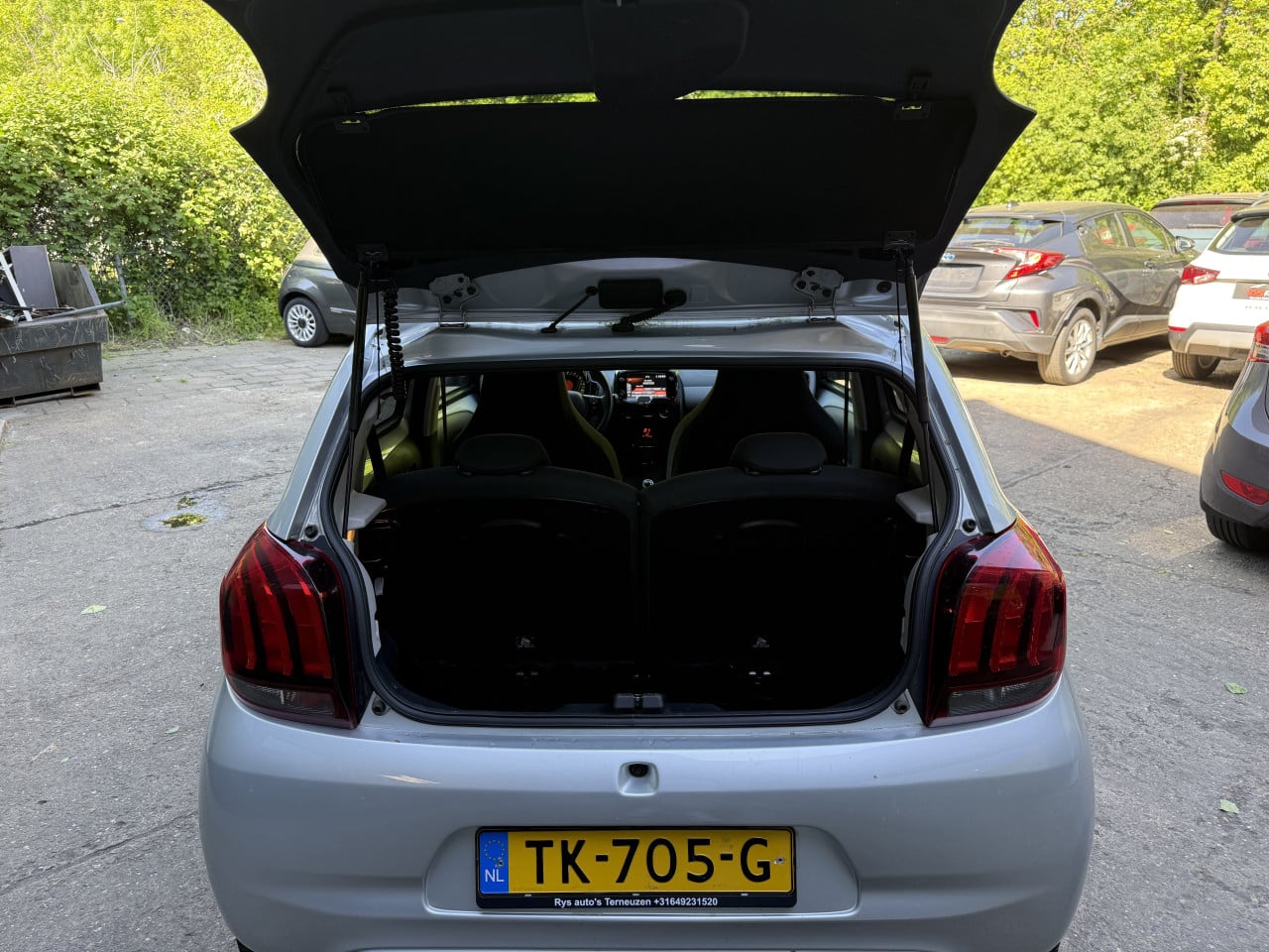 Peugeot 108 1.0 e- VTi Automaat/ Led/ Scherm/ Lane/ Airco/ Full option