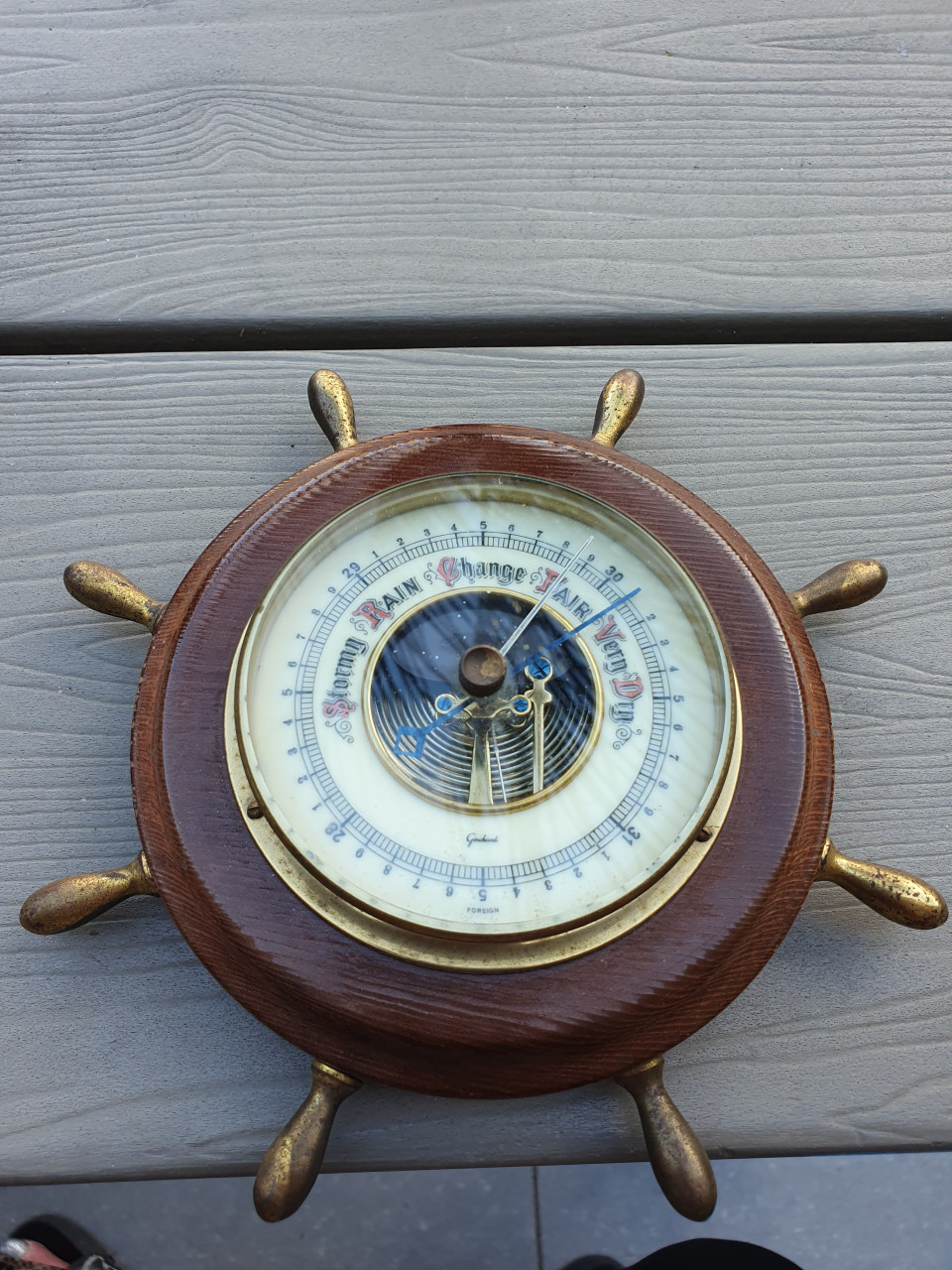 Leuk antiek android stuurwiel barometer in nette en werkende staat