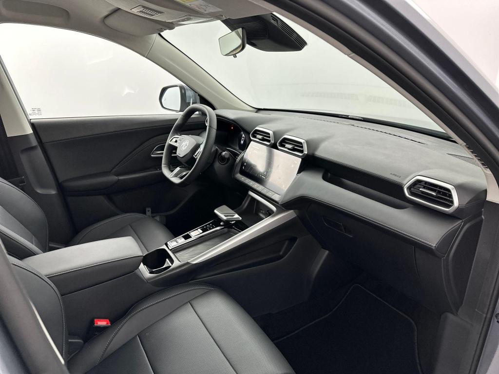 MG ZS 1.5 hybrid+ aut. luxury | demo voordeel | leder | led | 360 camera | 