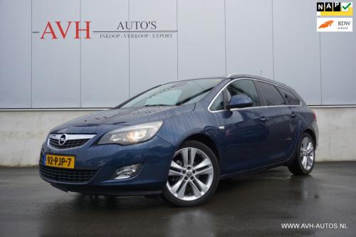 Opel Astra sports tourer 1.4 turbo sport