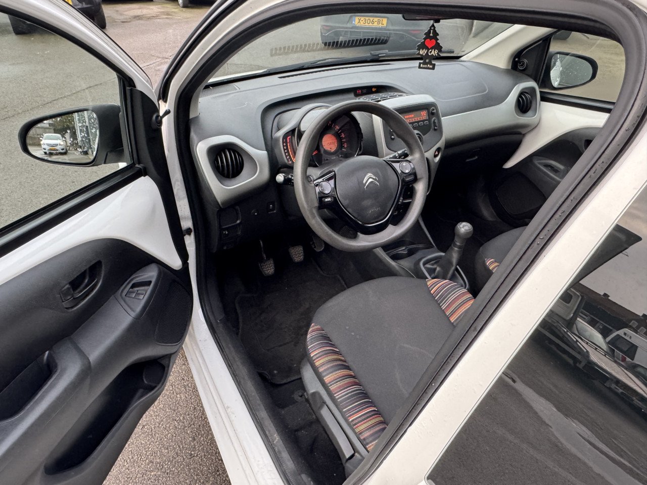 Citroen C1 1.2i Cabrio 5 deurs Bouwjaar2015 ! ! !