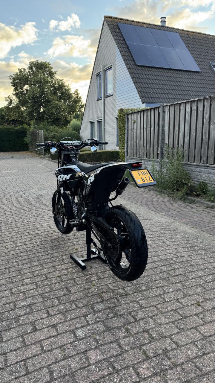 Beta RR50 motard
