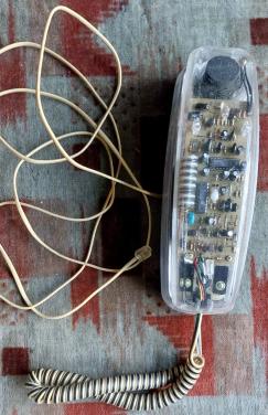 Vintage jaren 90 doorzichtige design telefoon