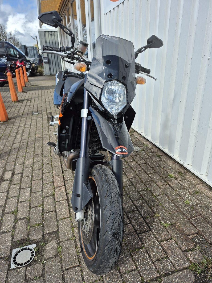 KTM950 Supermoto uit 2006