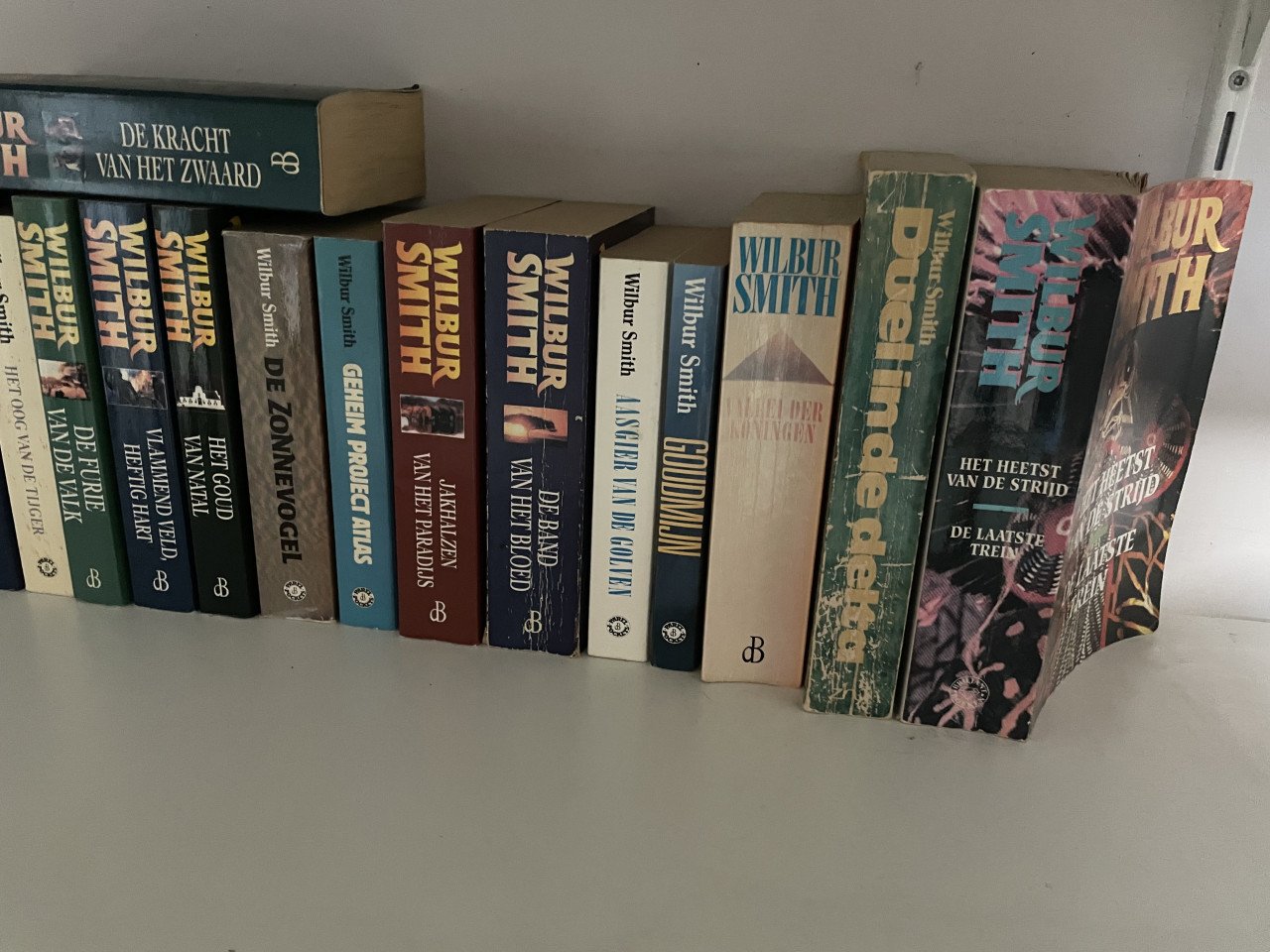 8 dozen met Boeken 0,50 per stuk of alle dozen voor ….