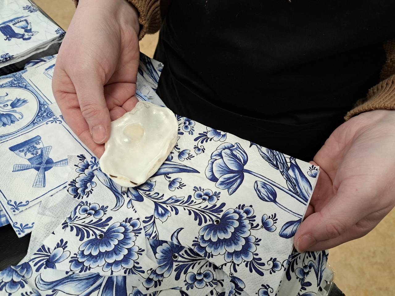 Workshop Decoupage op Oesterschelpen