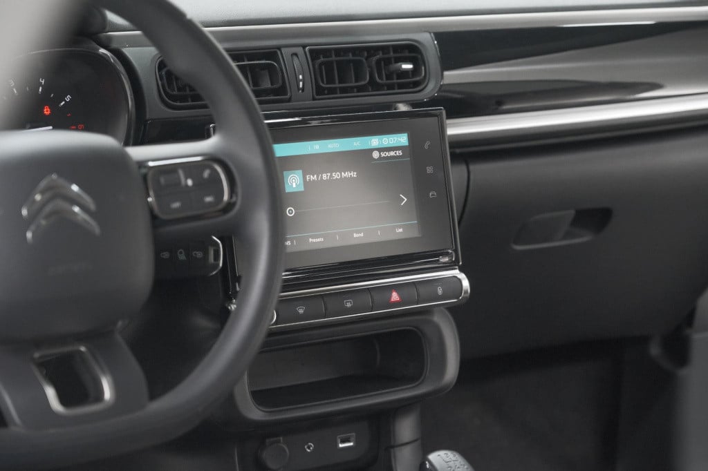 Citroen C3 puretech 82 feel edition | parkeersensoren | navigatie | apple c