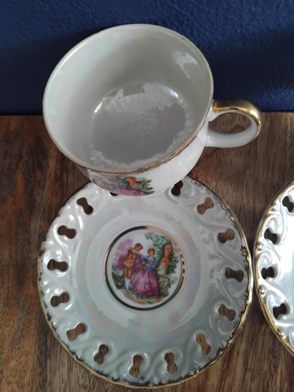 Vintage 4-delig Kop en schotels