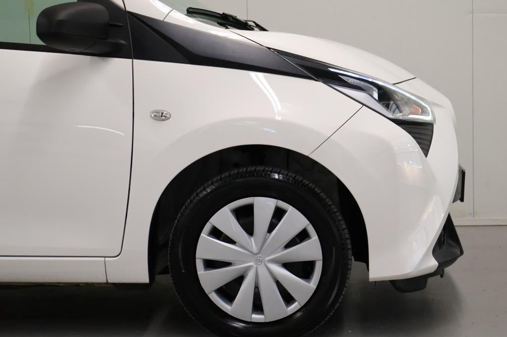 Toyota Aygo 1.0 vvt-i x-fun