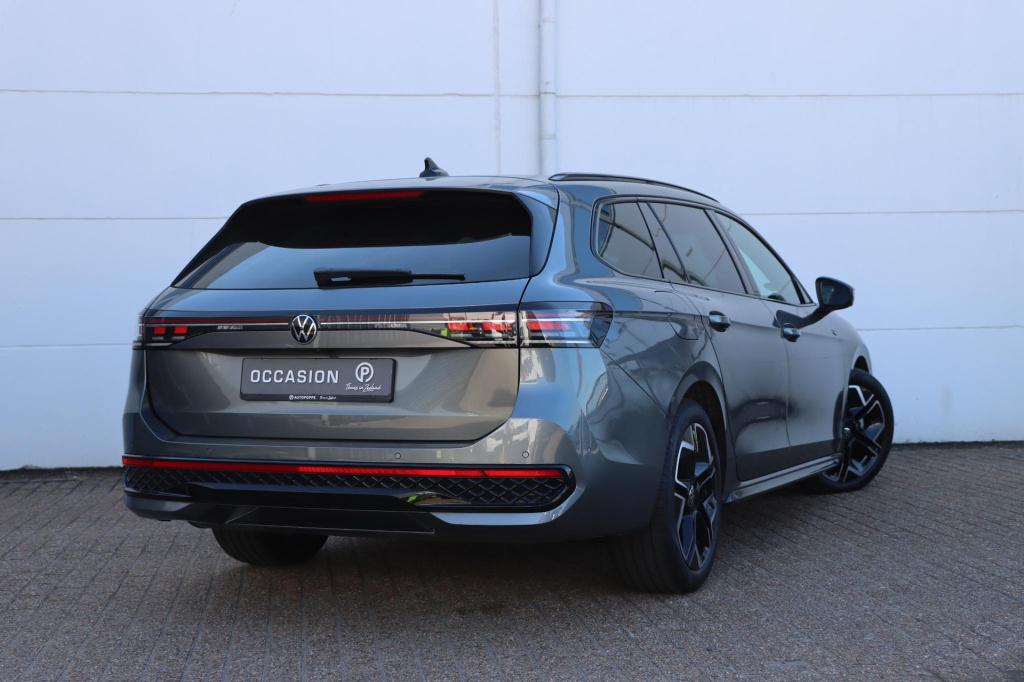 Volkswagen Passat variant 1.5 etsi r-line business dsg7 150pk
