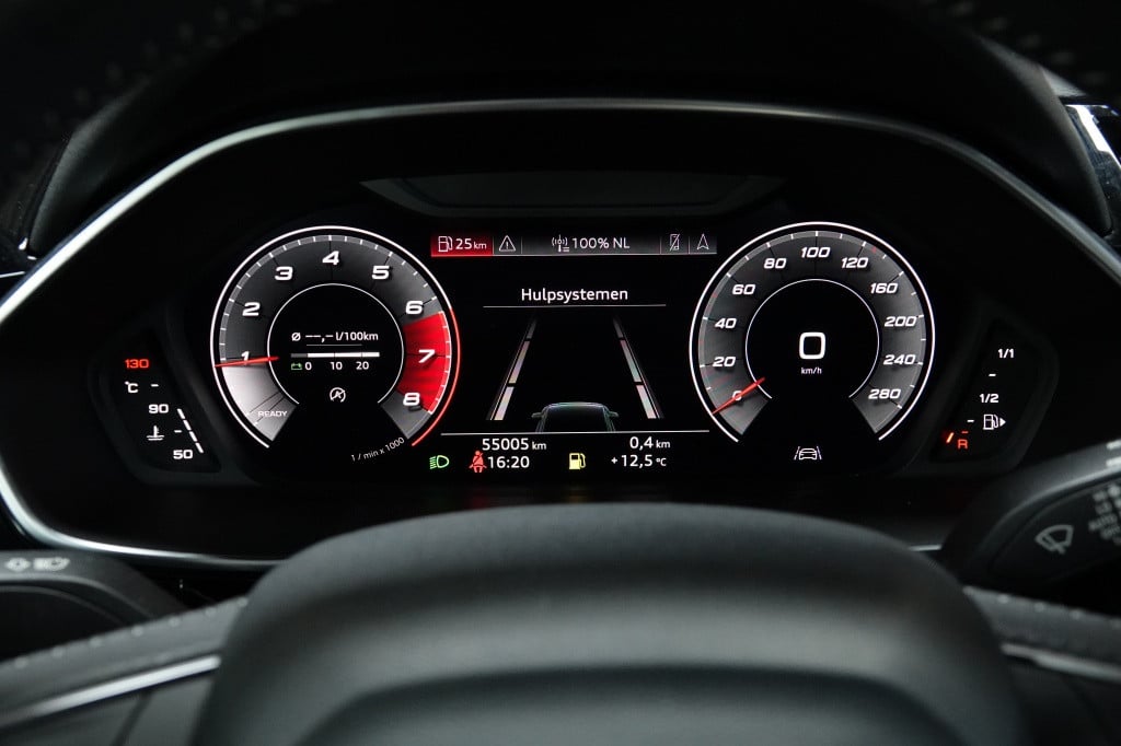 Audi Q3 35 tfsi | adaptive cruise | lane assist | led |