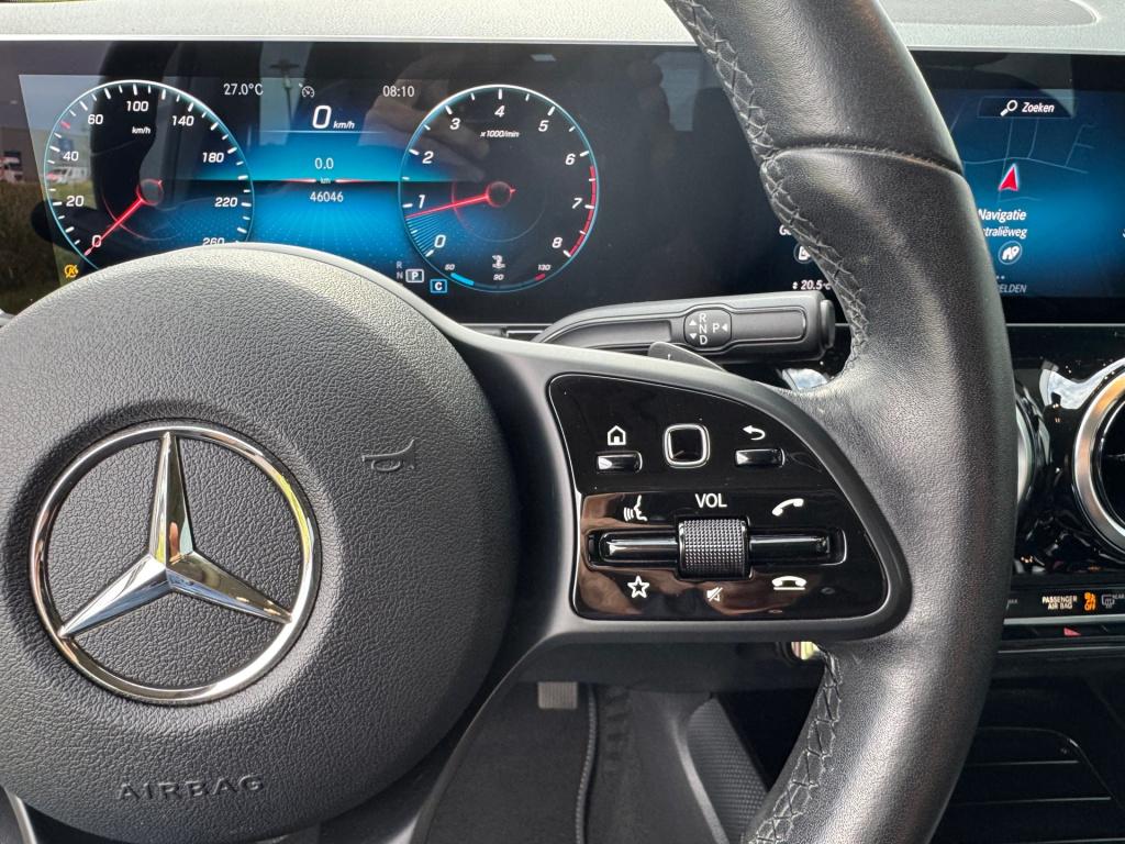 Mercedes-Benz B-Klasse 180 style automaat , achteruitrijcamera