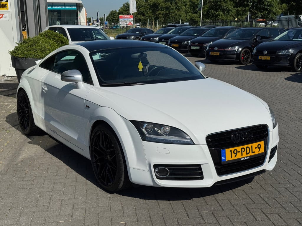 Audi TT 1.8 tfsi * leder * xenon / led * nap
