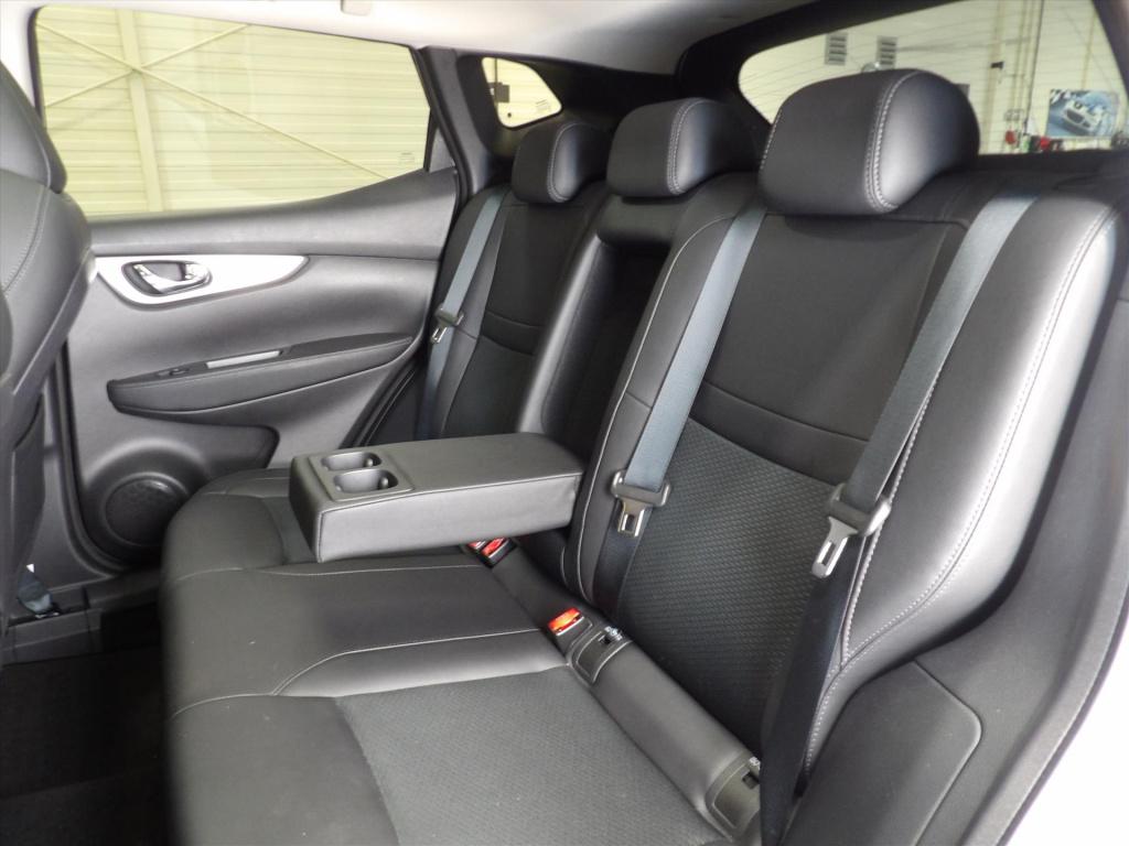 Nissan Qashqai 1.3 dig-t 140pk tekna