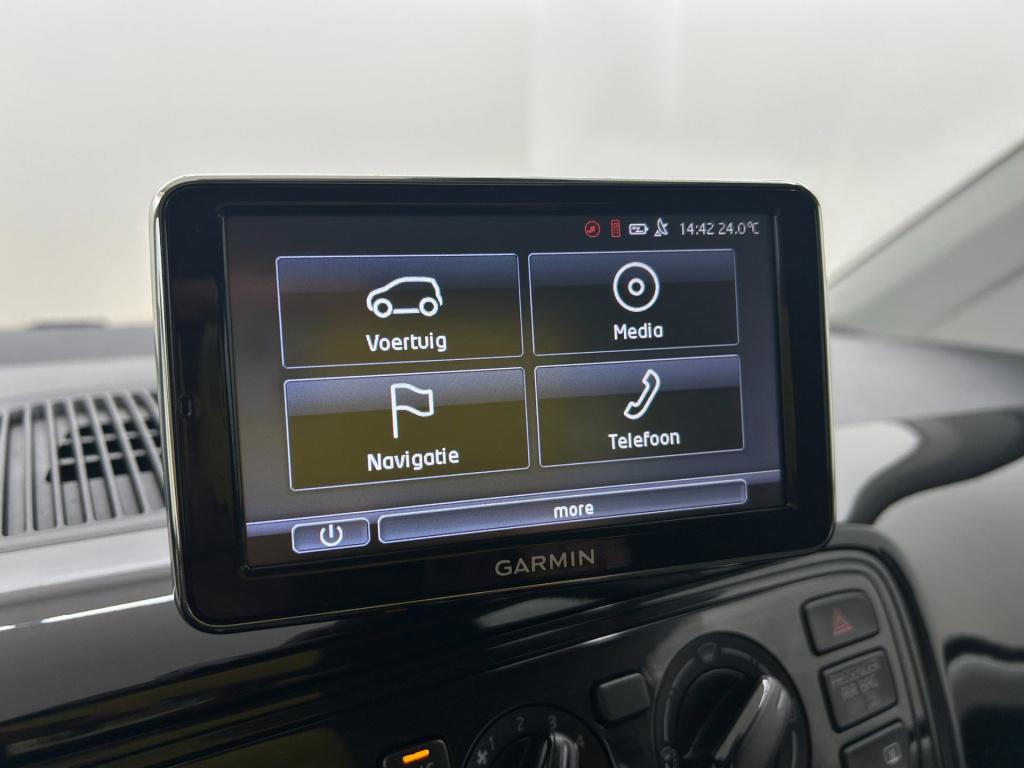 Volkswagen UP! occasion 1.0 move up! bluemotion | wit | tweedehands volkswa