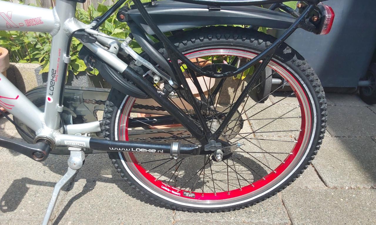 16 inch fiets van het merk Loekie