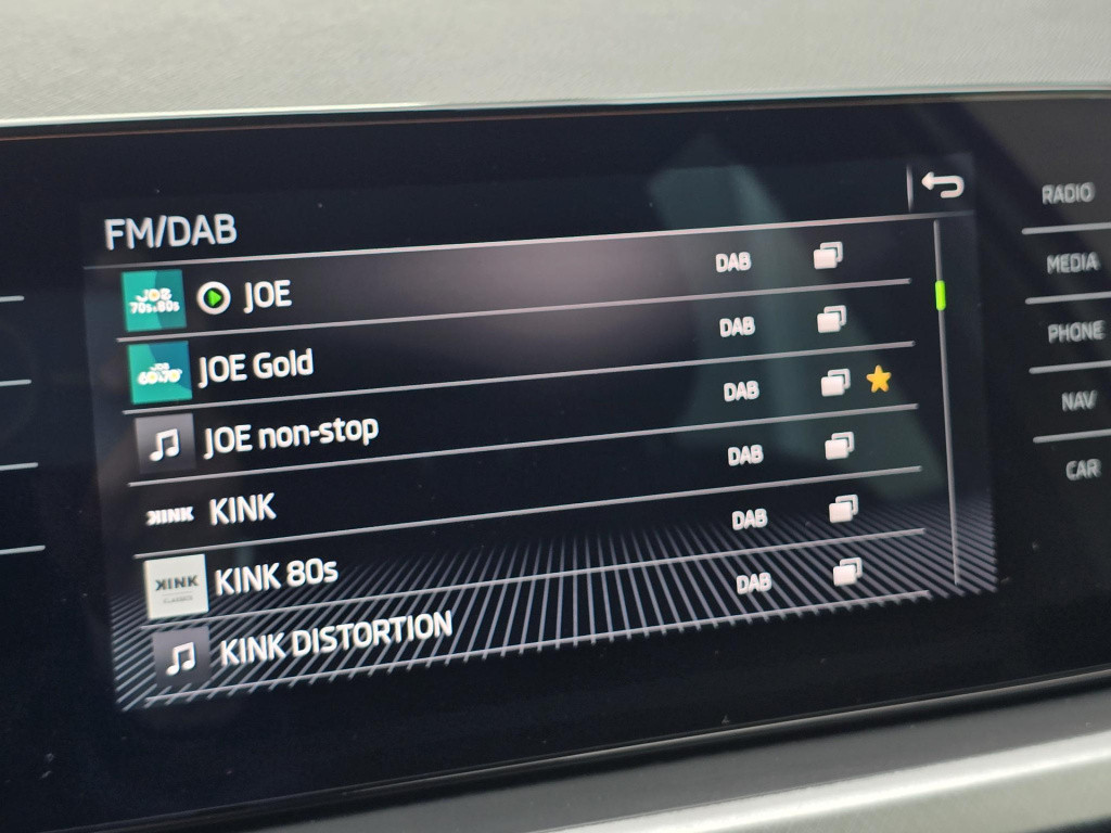 Skoda Kamiq 1.0 tsi selection virtual cockpit carplay navigatie pdc v+a sto