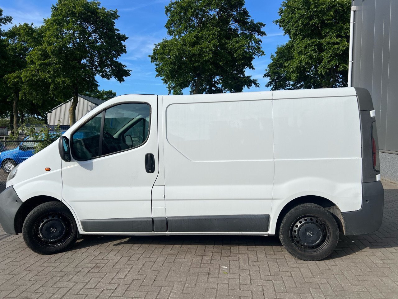 Opel Vivaro 1.9CDTi L1H1 3zits Vol Jaar Apk