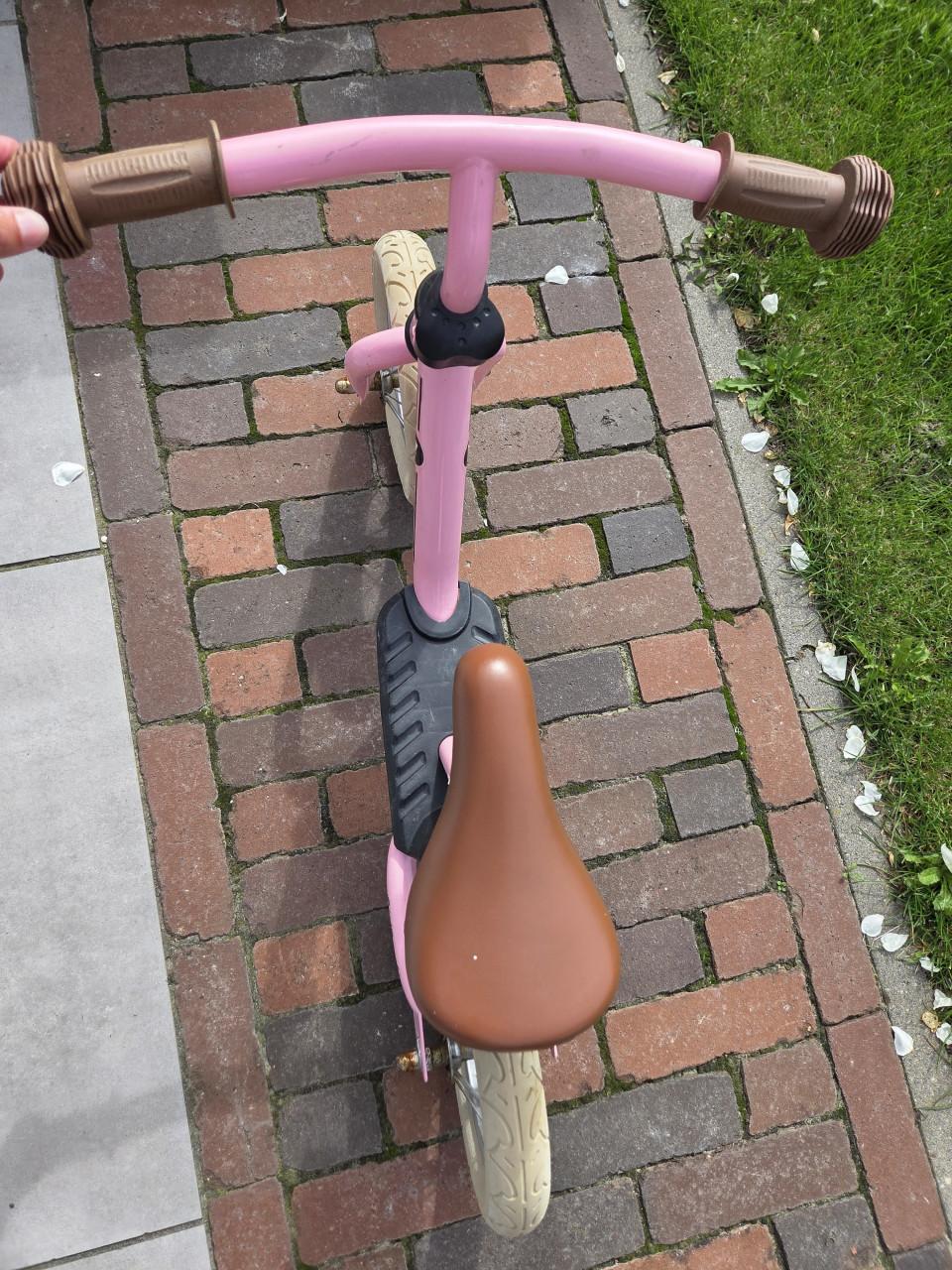 Loopfiets Bandits and Angels roze