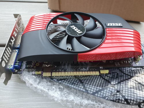 Zgan MSI N450GTS-M2D1GD5/OC GeForce videokaart in goede staat...