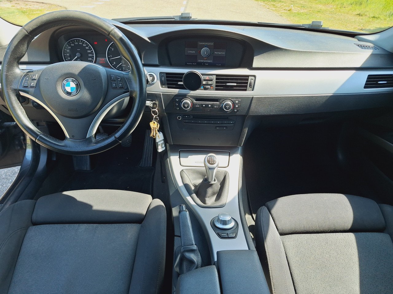 BMW 3-serie 320i High Executive AIRCO/CRUISE/APK/KM NAP FULL OPTIONS