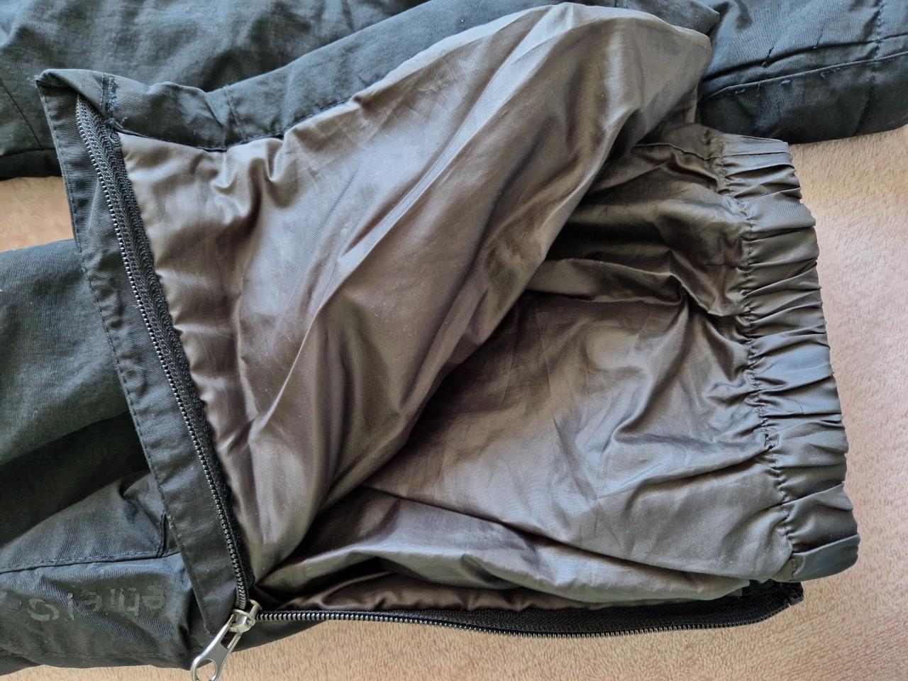 Skibroek zwart maat 140