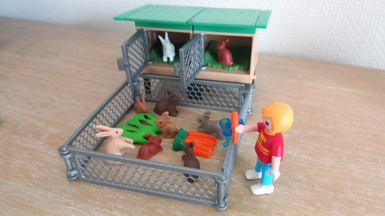 Playmobil konijnenhok met ren setnr 6140