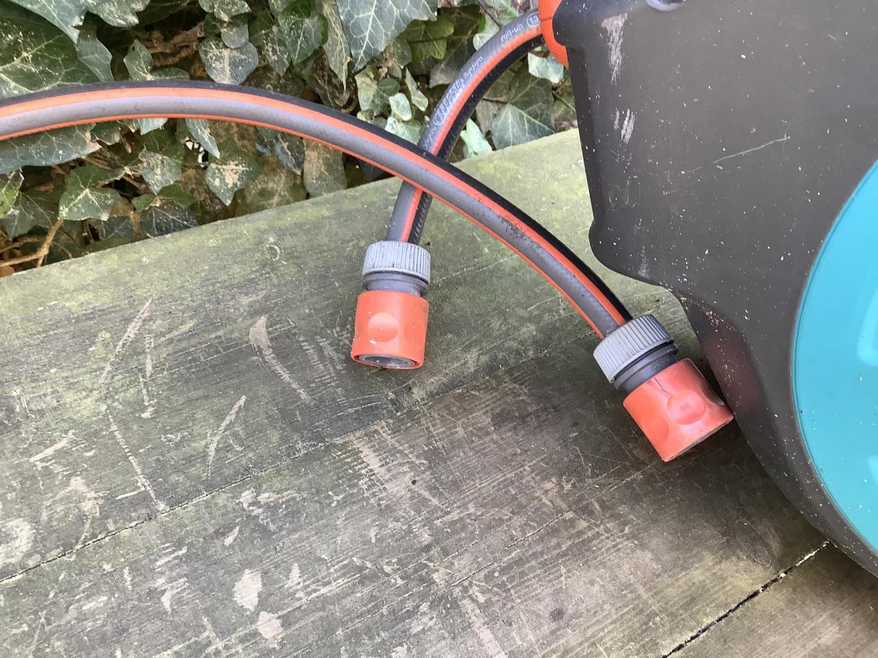 Gardena type 8022 tuinslanghaspel, inclusief tuinslang van 15 meter.