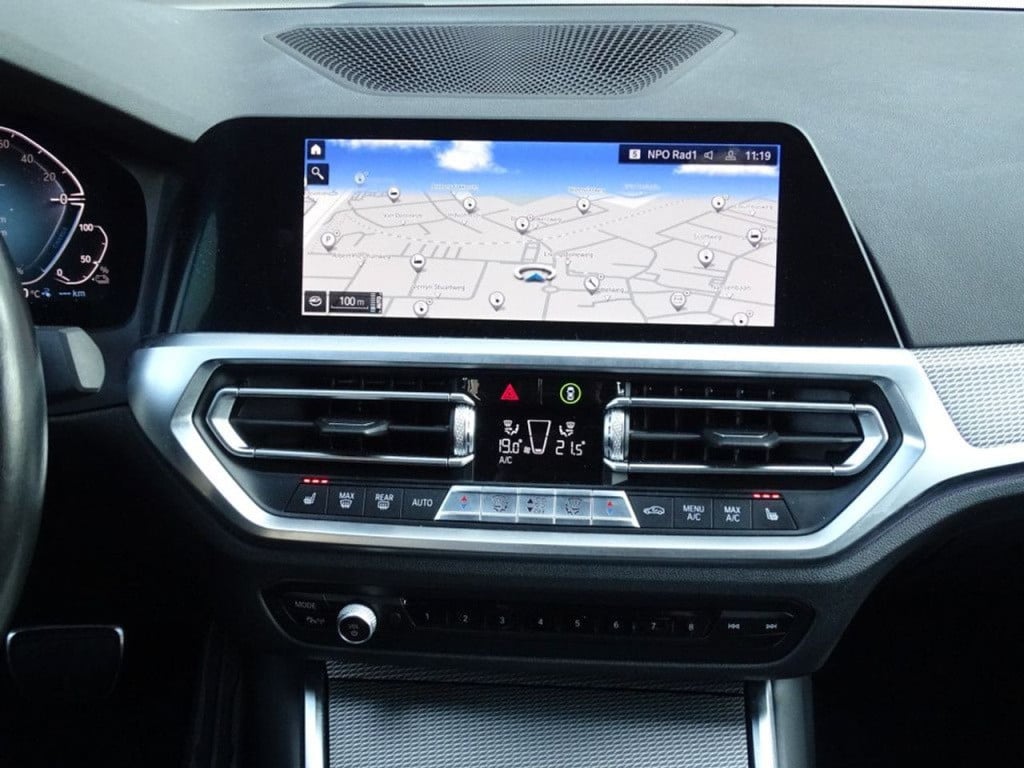 BMW 3-serie 330e edrive edition m-sportpakket | 18"
