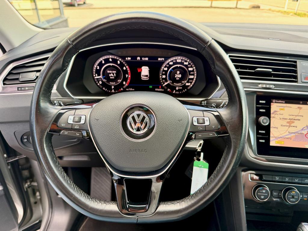 Volkswagen Tiguan 1.4 tsi act highline ecc acc navi