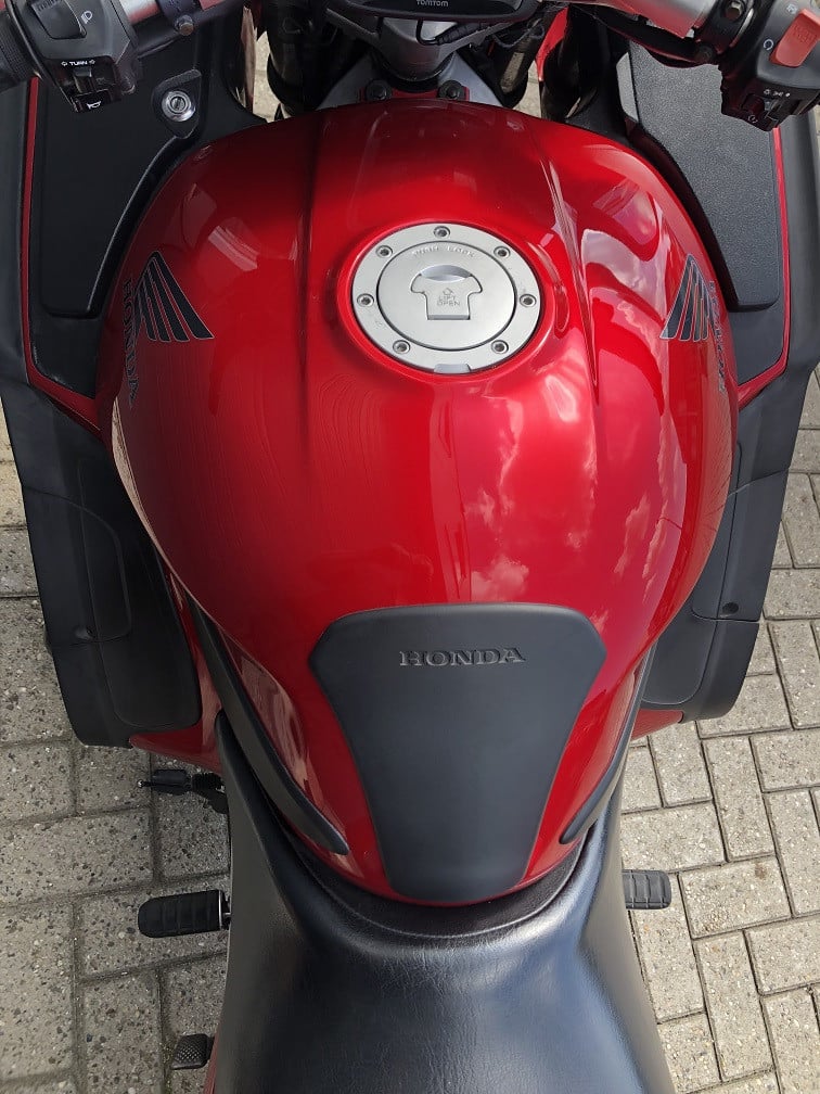 Honda ST1300 Pan European, bj 2002 met 92dkm, mooie staat! Rijklaar €3750,-