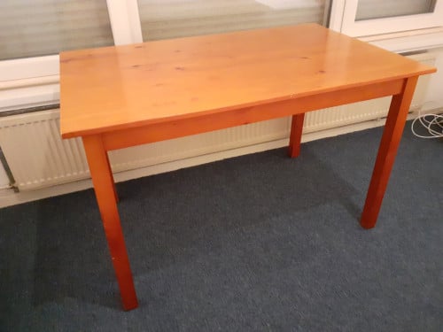 Houten tafeltje