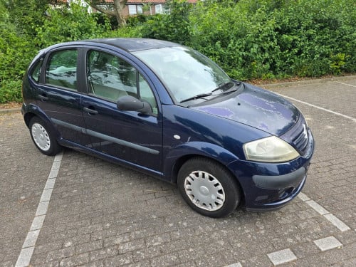 Koopje  Citroën C3 1.1i  € 500,-