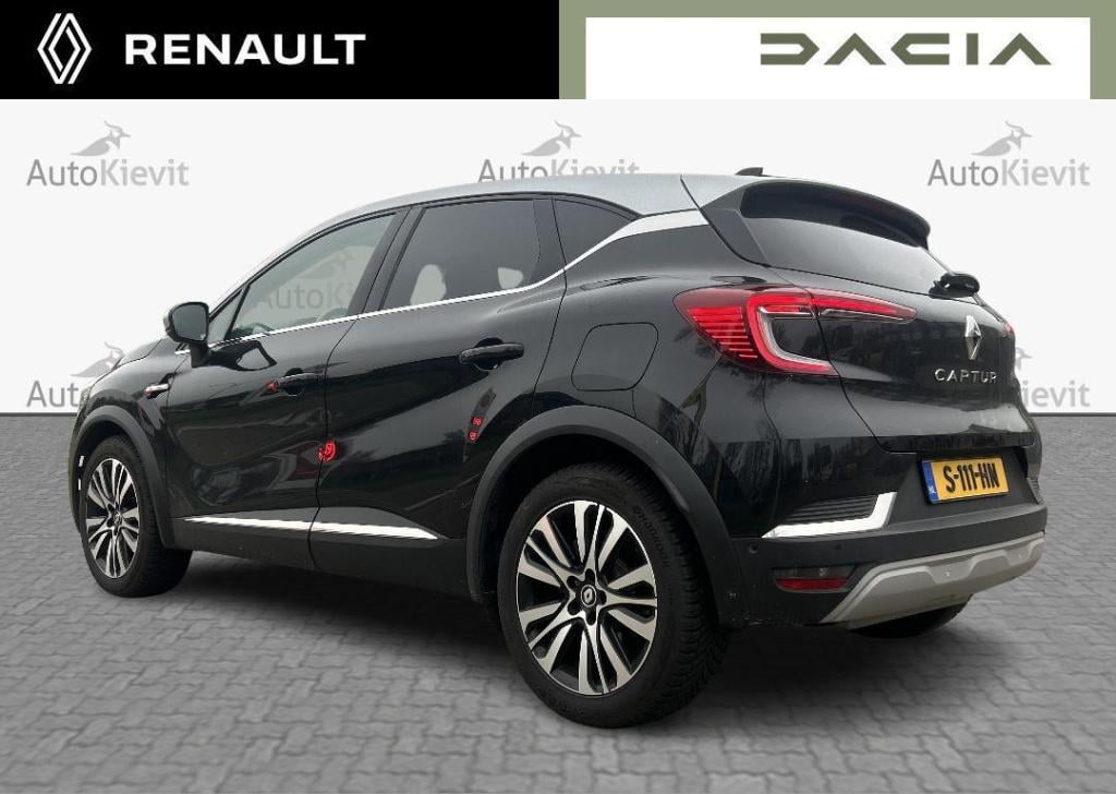 Renault Captur 1.6 e-tech plug-in hybrid 160 iconic