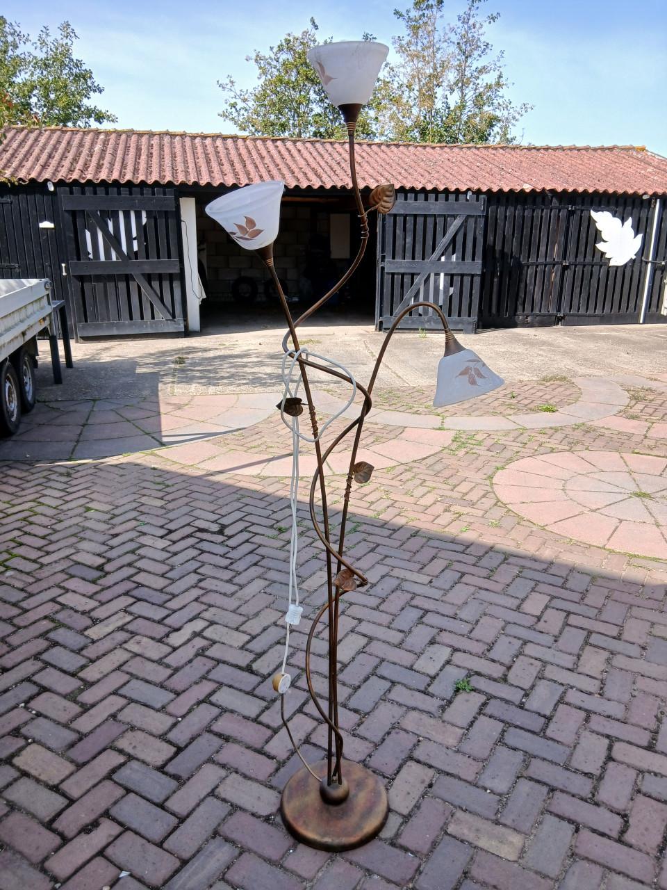 VINTAGE METALEN STAANDE VLOERLAMP