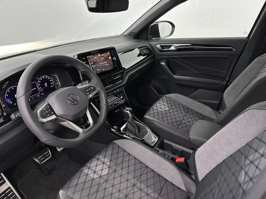 Volkswagen T-roc r-line-edition 1.5 110 kw / 150 pk tsi suv 7 versn