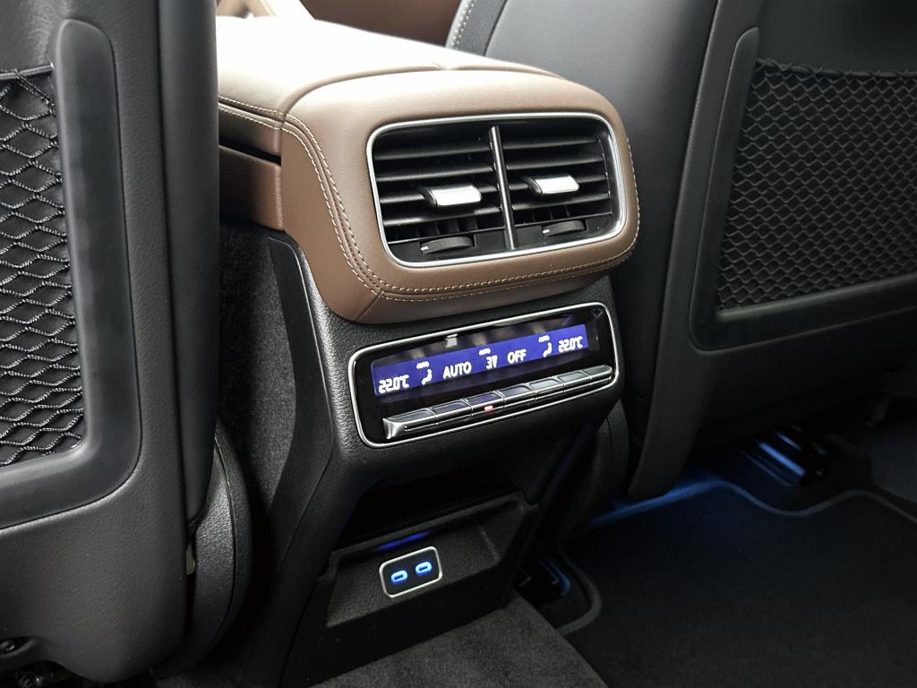 Mercedes-Benz Gle amg 53 hybrid 4matic+ night edition premium plus | trekha