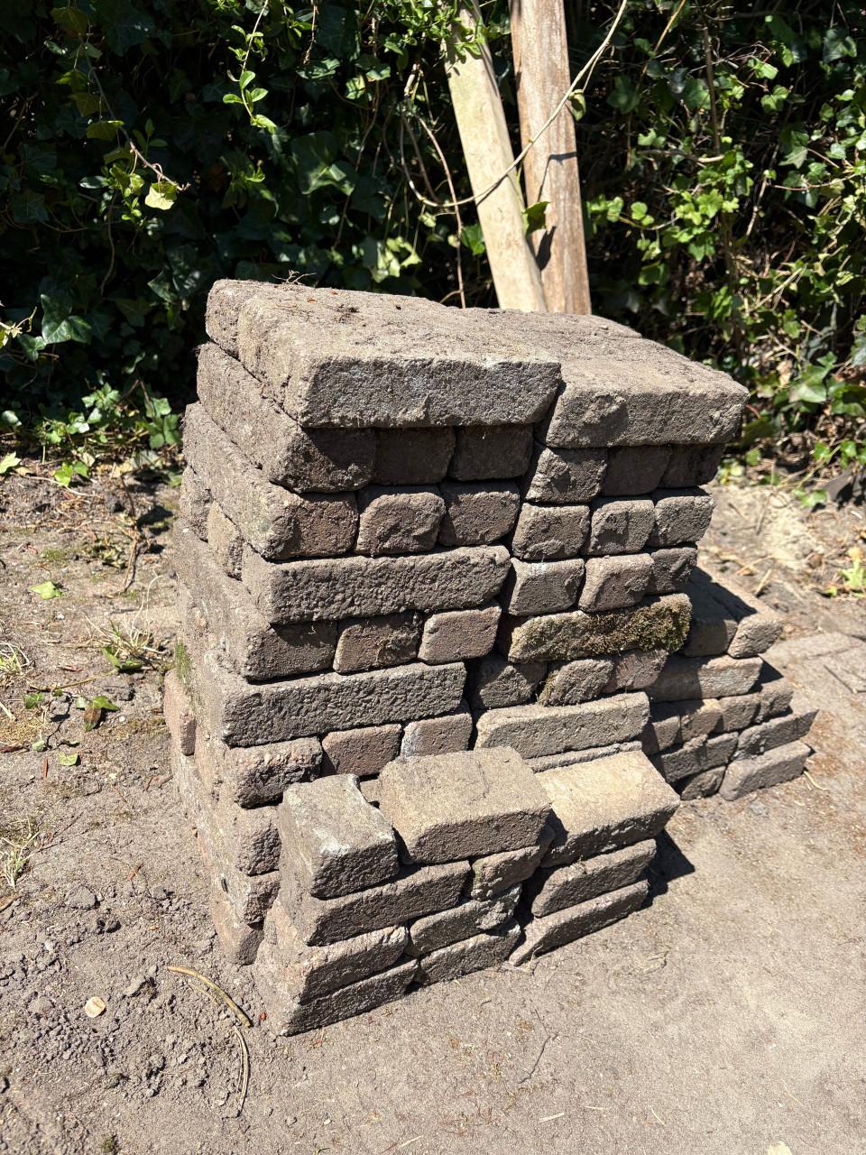 GRATIS: ca. 4m2 Klinkers (20x7x5) - Zelf uithalen